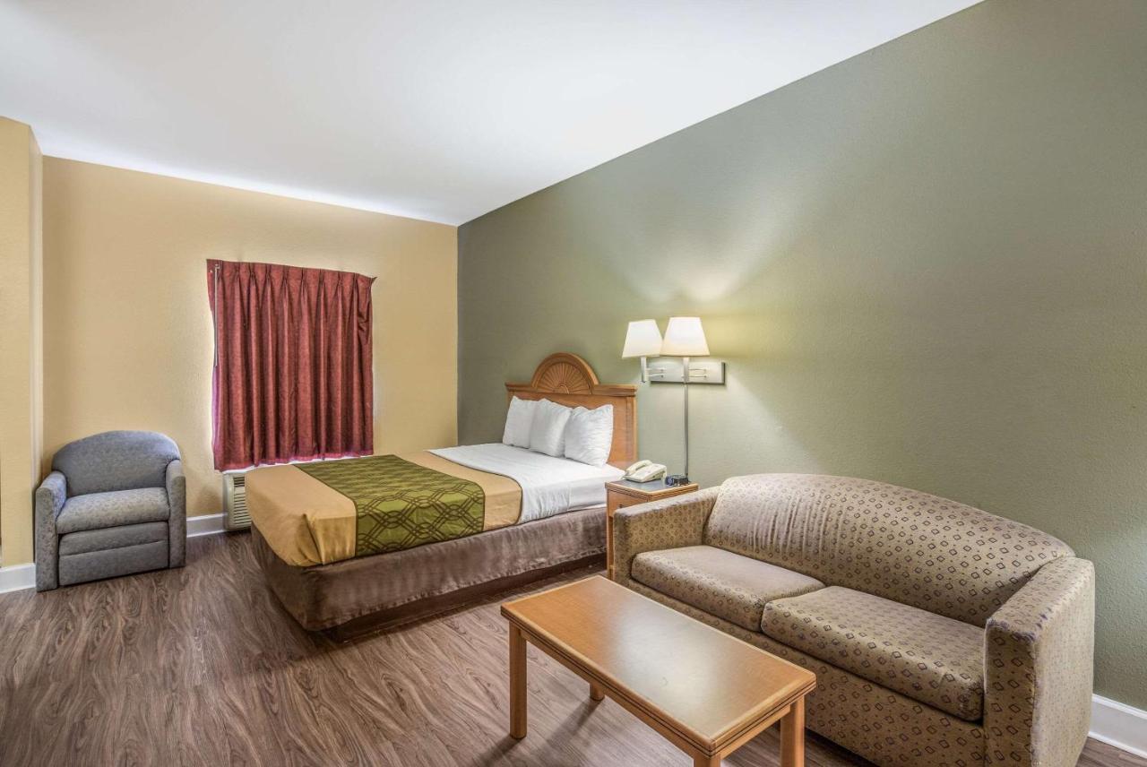Econo Lodge Valdosta Quarto foto